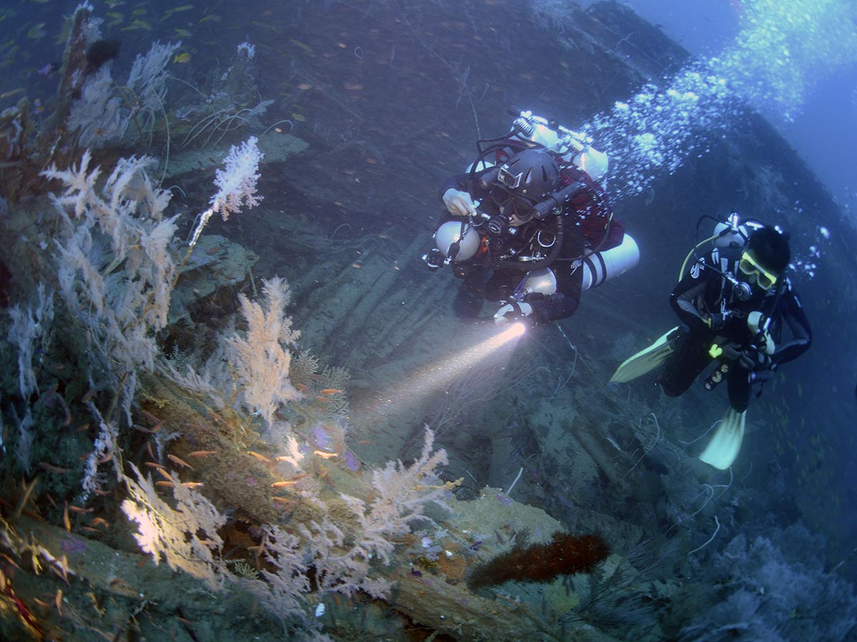 Scattered remains of the shipwreck